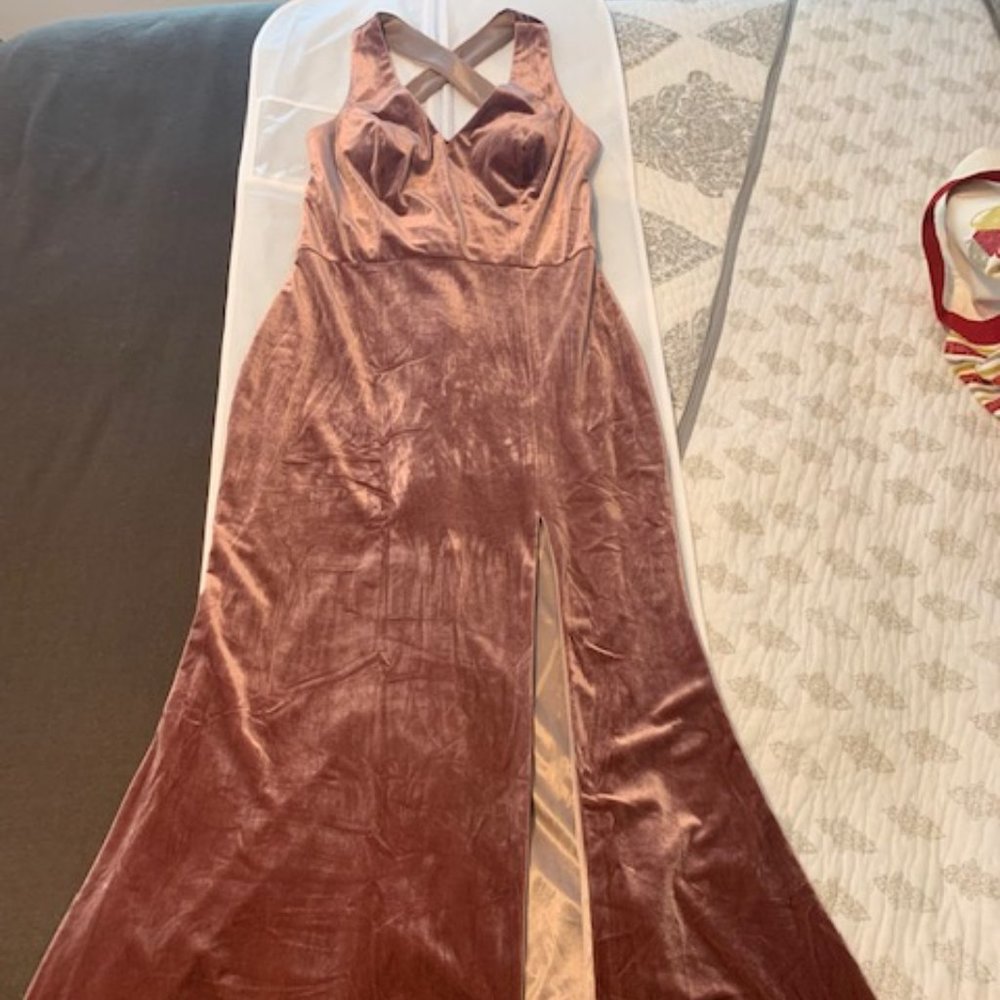 Revelry Asher Dress - Dusty Rose Velvet